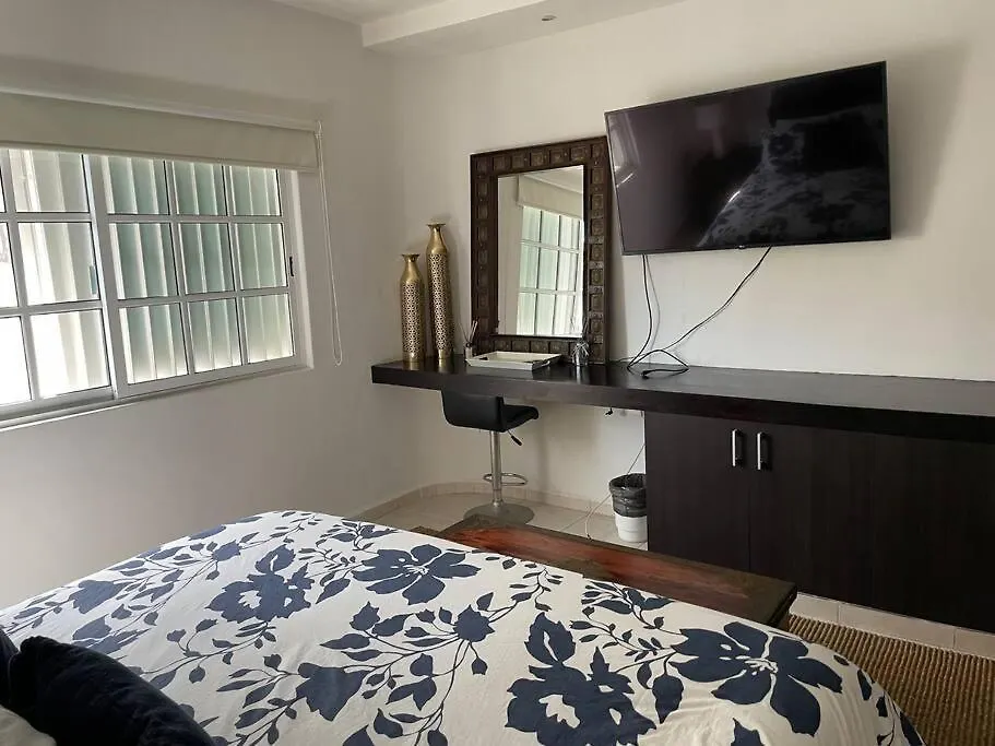 Lujo Y Seguridad En Quinta Avenida Apartman Playa del Carmen