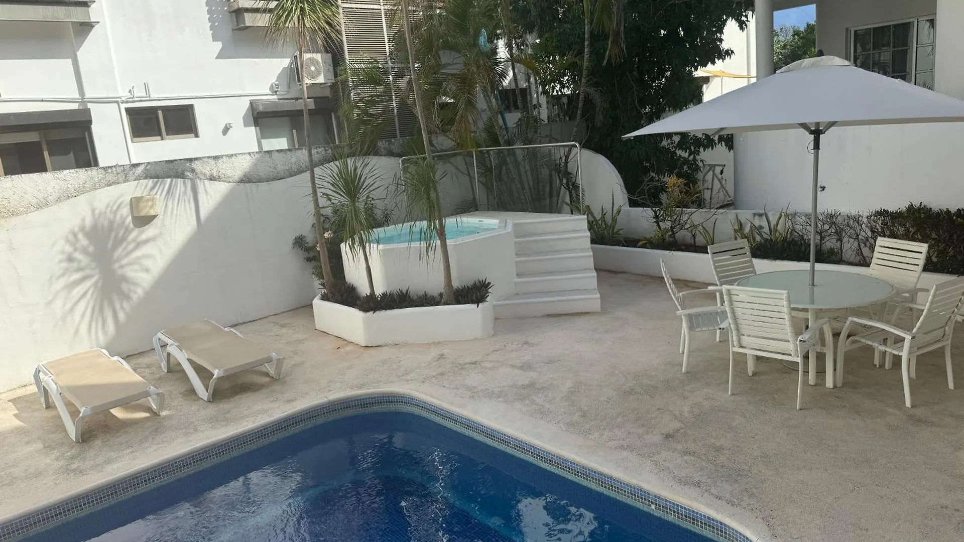 דירות פלאייה דל כרמן Lujo Y Seguridad En Quinta Avenida