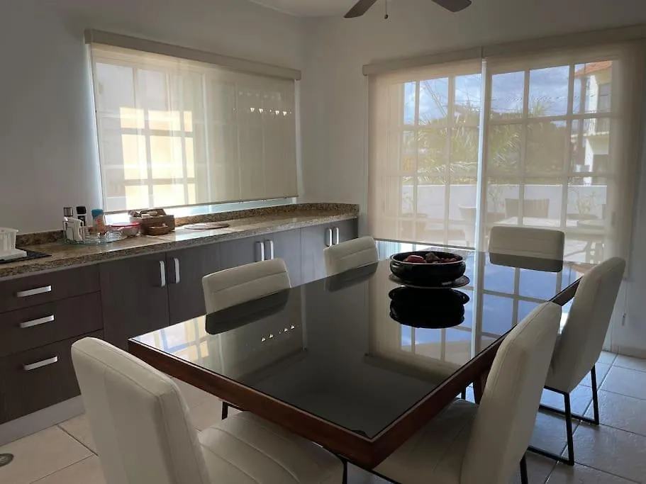 Lujo Y Seguridad En Quinta Avenida Apartman Playa del Carmen 0*,  Mexikó